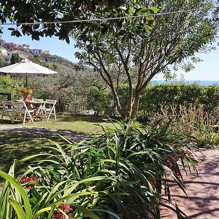 Torre Belvedere Holiday home Lerici